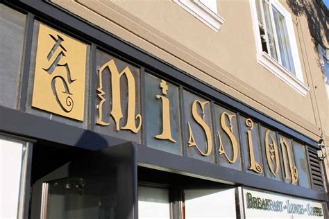 Mission restaurant - We've gathered up the best places to eat in Mission. Our current favorites are: 1: Krunchicken, 2: Bee Thai Cuisine, 3: Mission Horse Brunch Restaurant, 4: Mission City Pizza, 5: Maharaja in Mission.